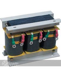 偉亮電器 卓越科技，點亮智慧生活——偉亮電器有限責(zé)任公司產(chǎn)品展廳巡禮